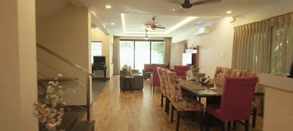 Villa Dining Hall & Living Lounge