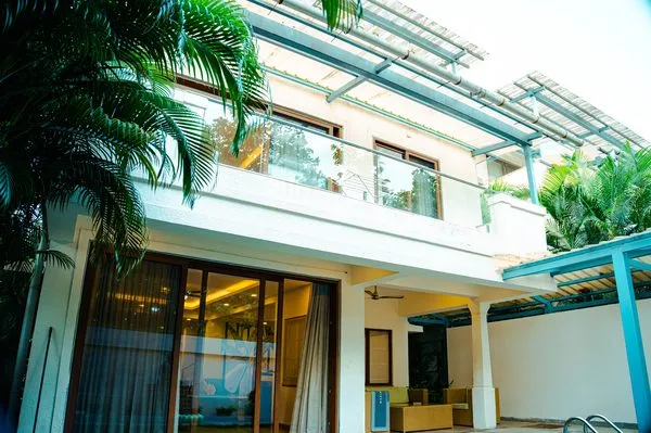 Villa Exterior Facade & Covered Pool Veranda