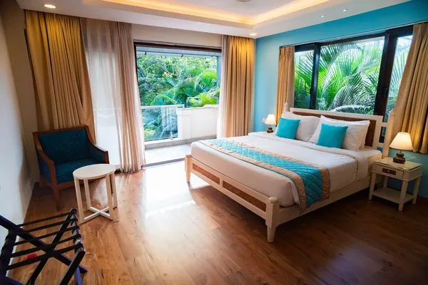 RK Villa Private Swimming Pool & Waterfall Cascade
